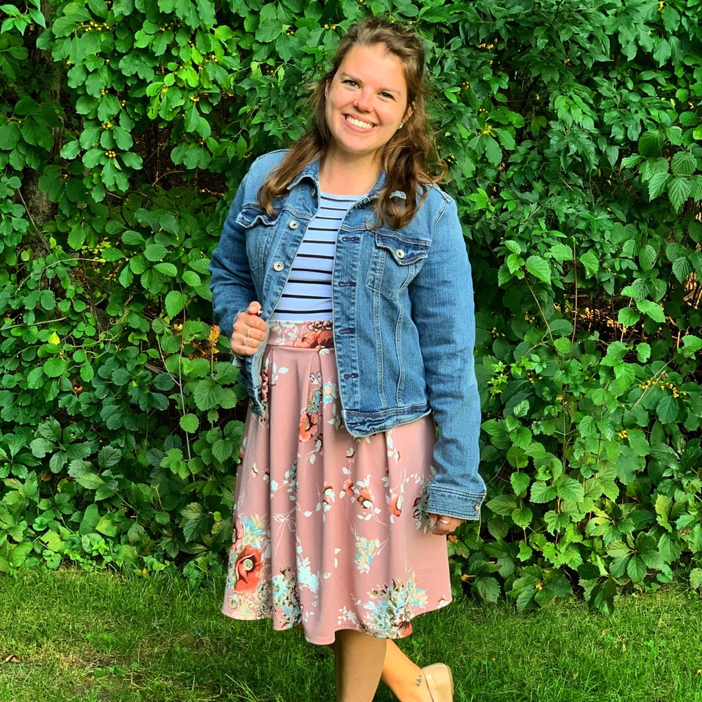 Meet your Posher, Danielle